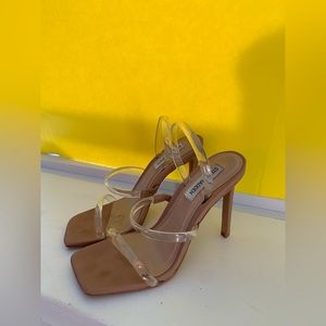 Steve Madden clear plastic heels. Worn once to a wedding. Size 7